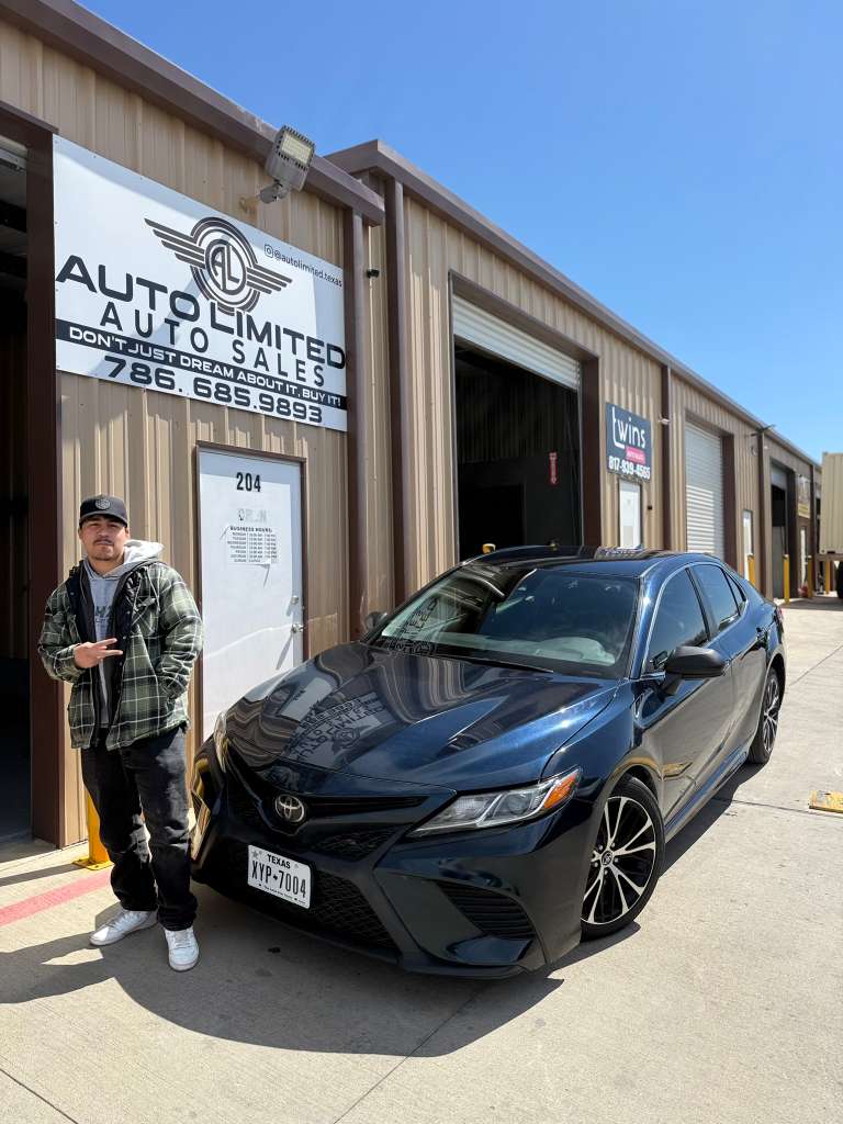 Review de Andrew Flores